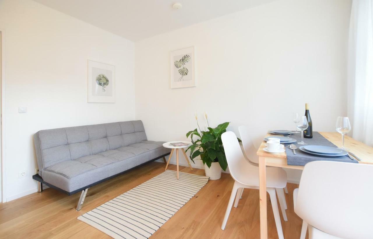 Peaceful Studio Apartment near Center Innsbruck Exterior foto